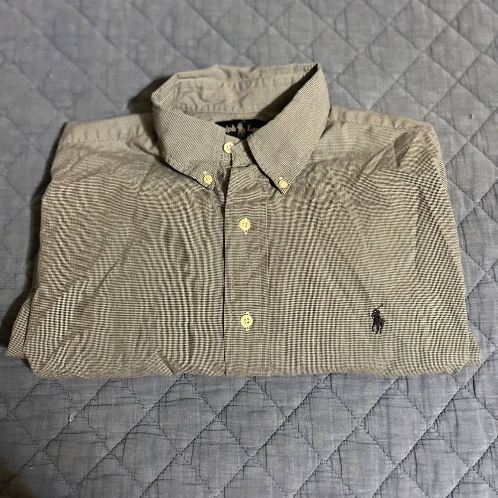 Polo by Ralph Lauren Men's grey Button Down Shirt‎